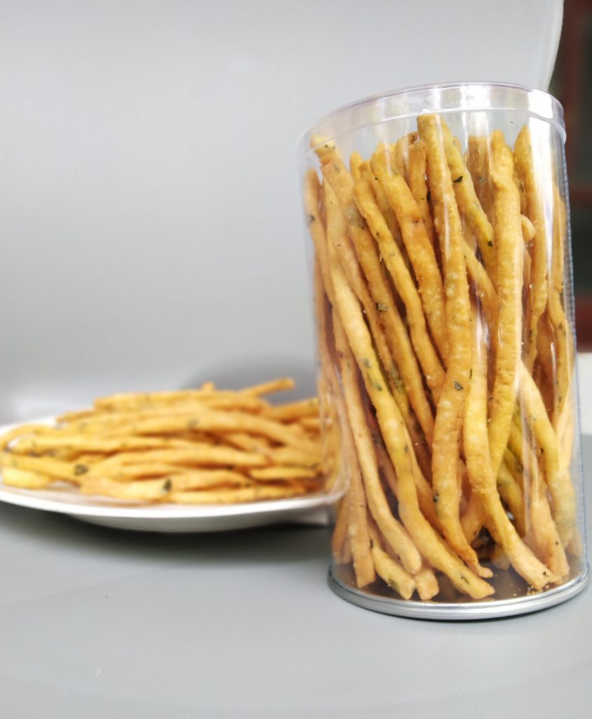 Cara Membuat Keripik Bawang Stik 