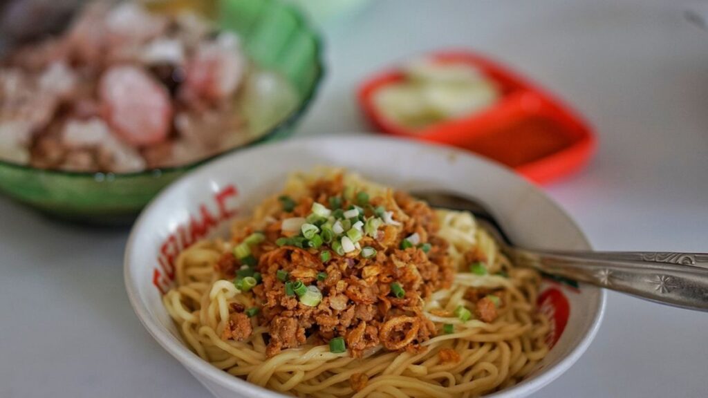 Mie Ayam Bandung Enak dan Lezat