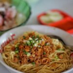 Usaha Bidang Mie Ayam Strategi Sukses dan Tantangan yang Dihadapi