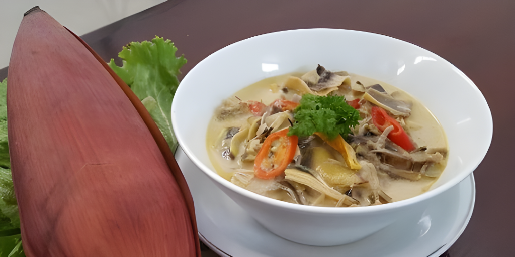 jantung pisang kuah santan