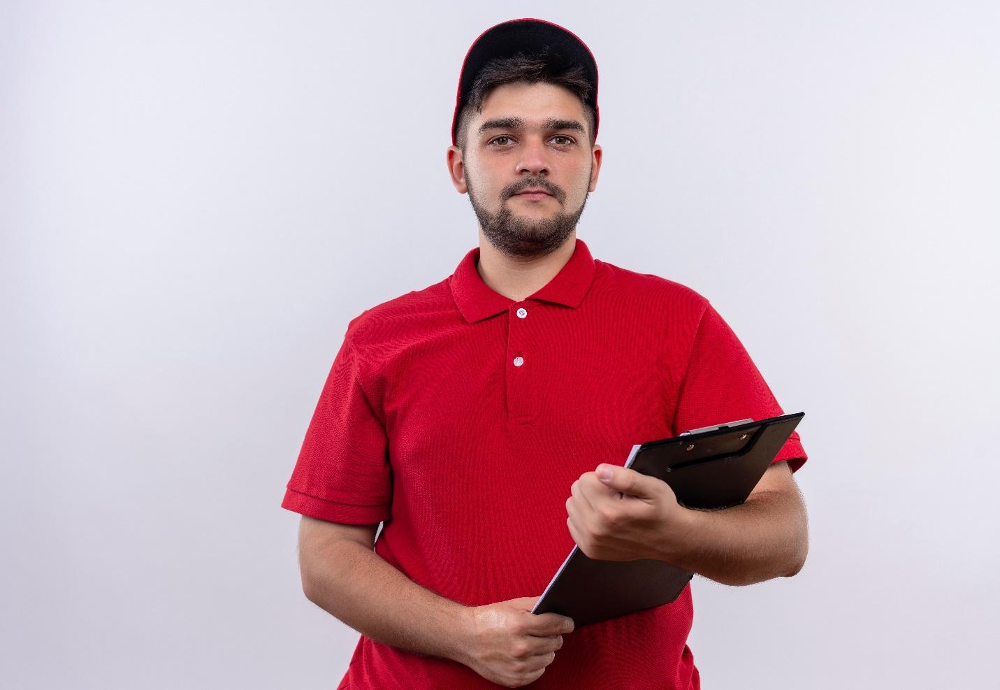 Kancing Klasik pada Polo