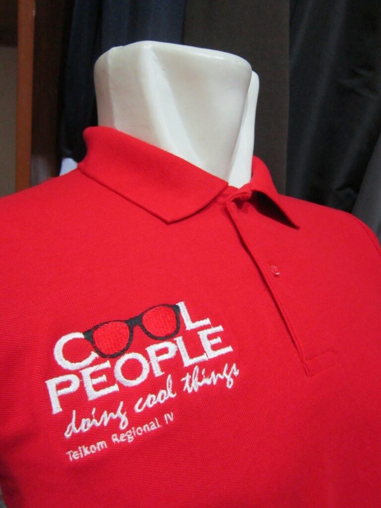 Bordir Artistik di Kaos Polo- Menghiasi Gaya dengan Elegansi