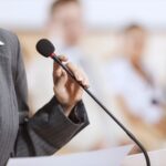 cara-public-speaking-yang-baik-dan-benar-sukses-berbicara
