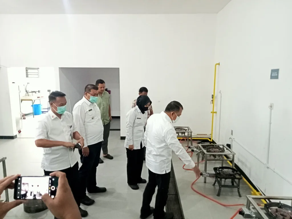 Evaluasi pelatihan staf dapur