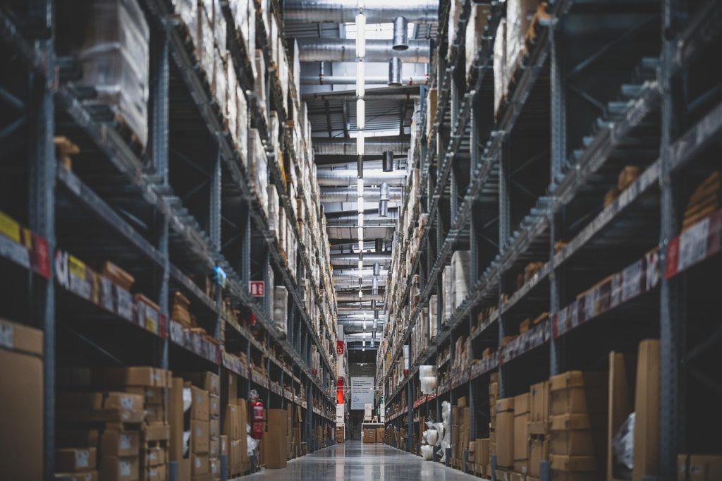 perlengkapan logistik pergudangan